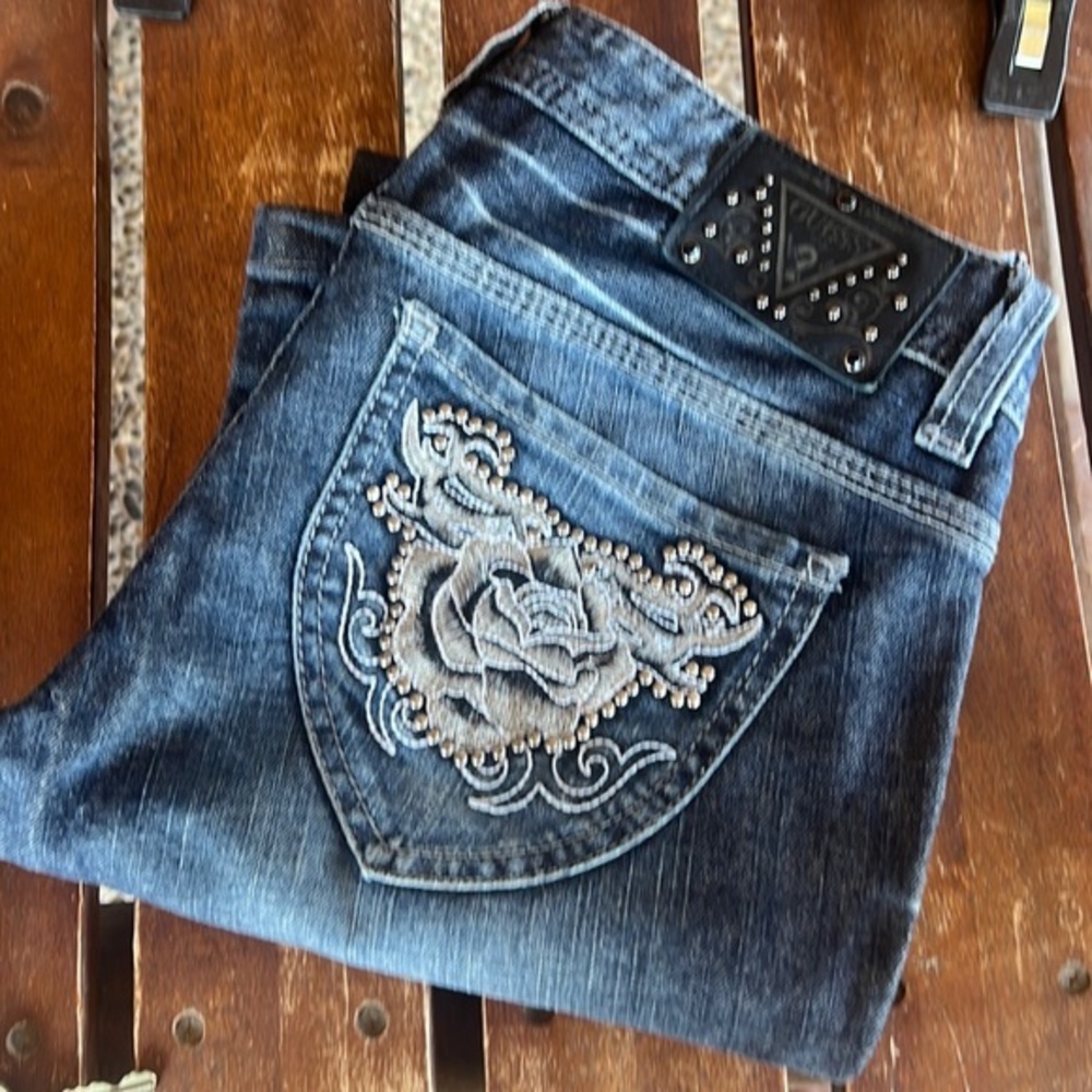 Guess studded embroidered jeans